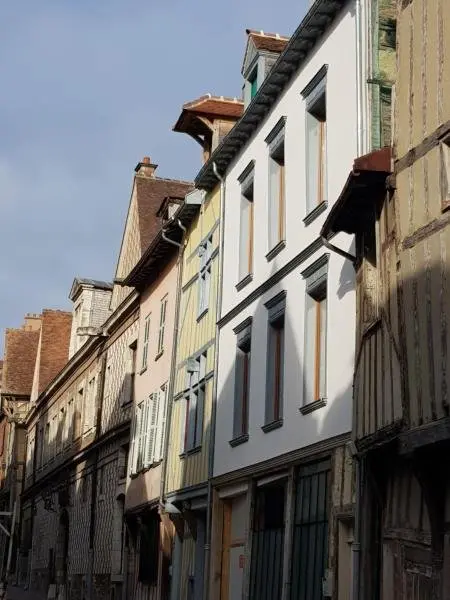 Appart'Hôtel Sainte Trinité - Hotel Urlaub & Wochenende in Troyes