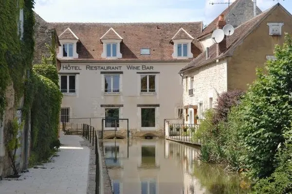 Au Vieux Moulin - Hotel vakantie & weekend in Chablis