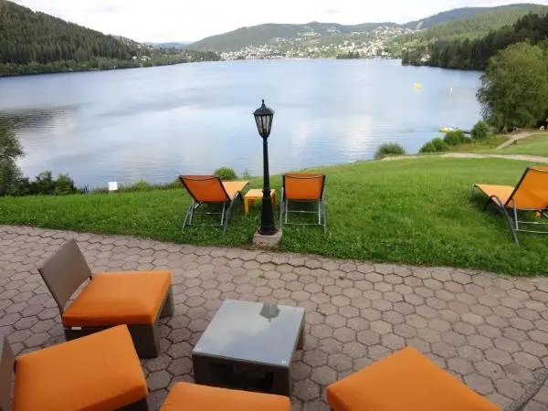 L'Auberge au Bord du Lac - Hotel vacanze e weekend a Gérardmer