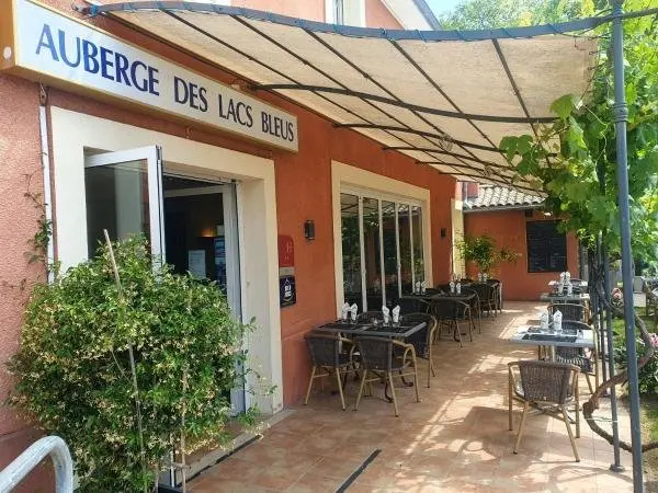 Auberge des Lacs Bleus - Hotel vacanze e weekend a Clérac