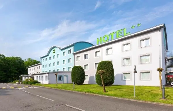 B&B HOTEL Amneville-les-Thermes - 假期及周末酒店在Amnéville