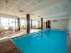 Le Barracuda & Spa, Centre Port, pieds dans l'eau, vue mer - Holiday & weekend hotel in Brest