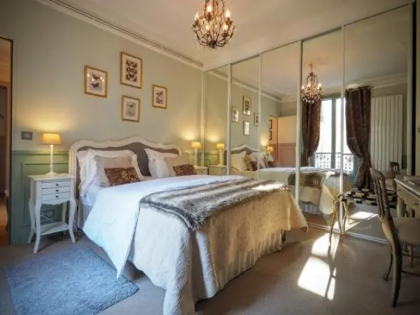 Chambre d hôte : Louvre Elegant Apt Suite - Отель для отдыха и выходных — Paris