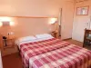 Les Charmilles - Holiday & weekend hotel in Poligny