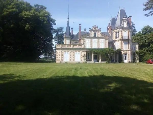 Château de Maucouvent - Hôtel vacances & week-end à Nevers