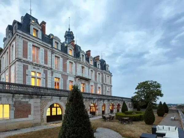 Château Saint-Michel - Cercle des Grands Crus - Hotel vakantie & weekend in Rully