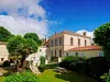 Domaine La Fontaine B&B - Hotel vakantie & weekend in Soubran