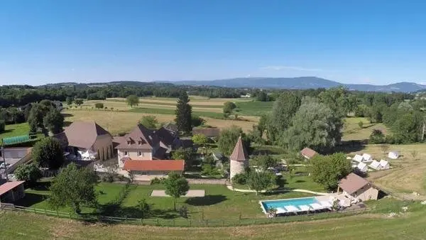 Domaine de Suzel - Hotel Urlaub & Wochenende in Vignieu