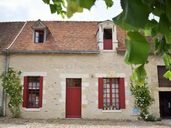 Gîte Loches, 2 pièces, 6 personnes - FR-1-381-268 - Holiday & weekend hotel in Loches