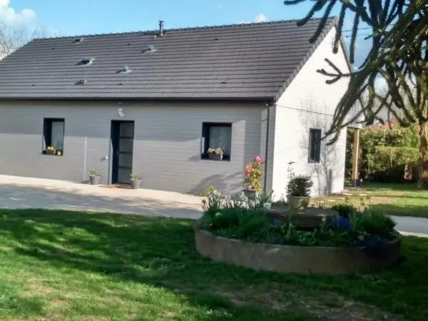 Gîte Saint-Martin-d'Écublei, 4 pièces, 6 personnes - FR-1-497-23 - ヴァカンスと週末向けのホテルのSaint-Martin-d'Écublei