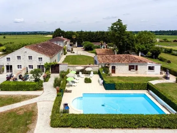 Les Gîtes de Brives - Hotel de férias & final de semana em Brives-sur-Charente