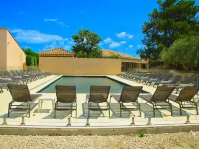 ぷるる Montfavet - 観光、ヴァカンス、週末