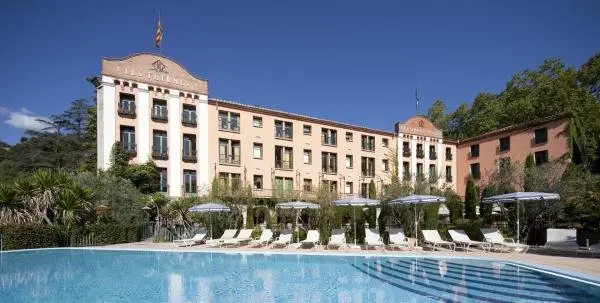 Le Grand Hôtel - Holiday & weekend hotel in Molitg-les-Bains