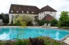 Hostellerie de la Tour d'Auxois - ヴァカンスと週末向けのホテルのSaulieu