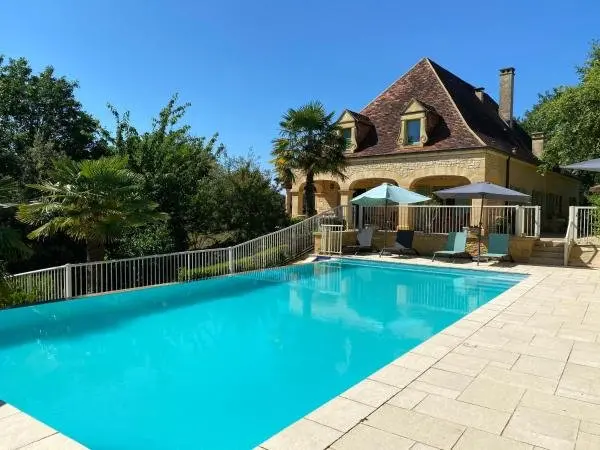 Hôtel Bon Encontre - Holiday & weekend hotel in Sarlat-la-Canéda