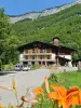Hôtel Le Choucas - Holiday & weekend hotel in Sixt-Fer-à-Cheval