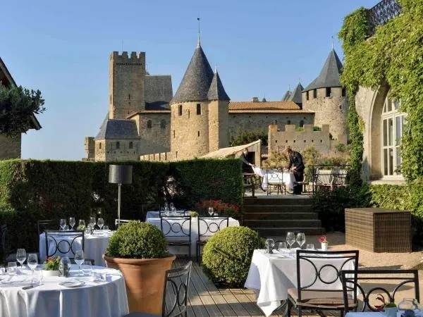 Hotel de la Cité & Spa MGallery - Hotel Urlaub & Wochenende in Carcassonne