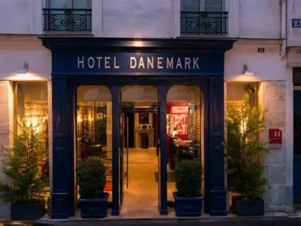 Hotel Danemark - Holiday & weekend hotel in Paris