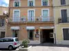 Hotel Las Cigalas - Holiday & weekend hotel in Villeneuve-lès-Béziers