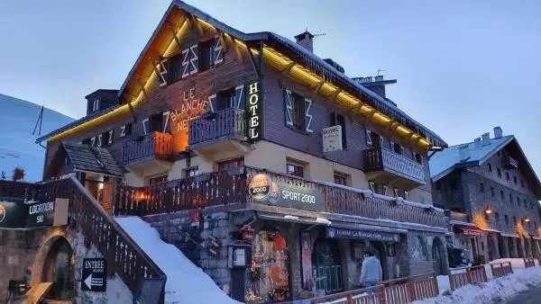 Hotel Le Blanche Neige - 假期及周末酒店在Valberg