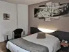 L'Hôtel du Marais Romilly Centre - Holiday & weekend hotel in Romilly-sur-Seine