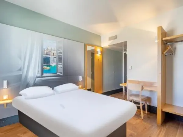 B&B HOTEL Marseille Euromed - Hôtel vacances & week-end à Marseille