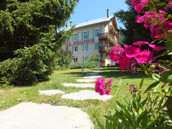 Hotel La Prairie - Hotel Urlaub & Wochenende in Autrans-Méaudre en Vercors