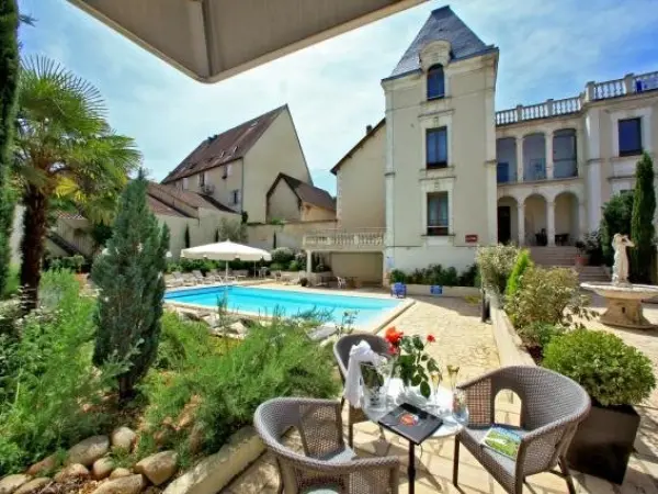 Hotel Le Renoir - Holiday & weekend hotel in Sarlat-la-Canéda