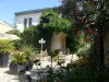 Hôtel La Résidence - Holiday & weekend hotel in Villeneuve-sur-Lot