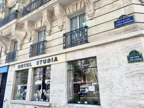 Hotel Studia - Hotel vakantie & weekend in Paris