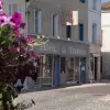 Hôtel Les Thermes - Holiday & weekend hotel in Jonzac