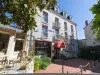 Hotel Val De Loire - ヴァカンスと週末向けのホテルのAzay-le-Rideau