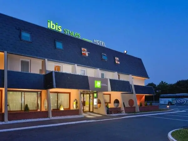 ibis Styles Parc des Expositions de Villepinte - Hôtel vacances & week-end à Villepinte