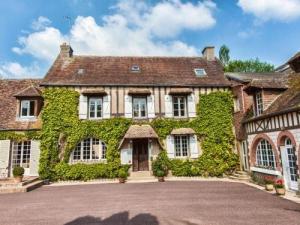 L Ile De Sees Hotel In Macé Add To Favouritesremove From Favourites
