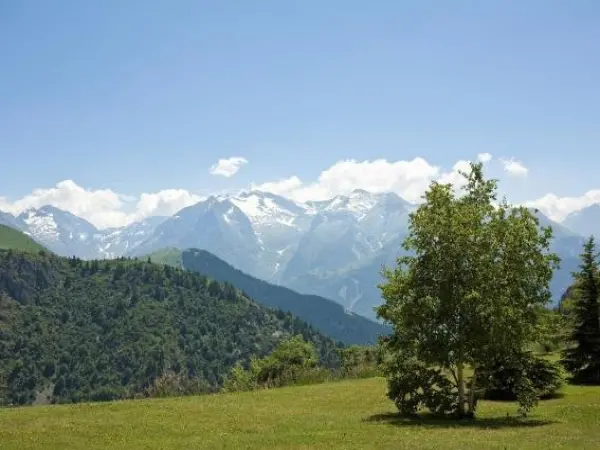 Lagrange Vacances l'Alpenrose - Holiday & weekend hotel in L'Alpe d'Huez