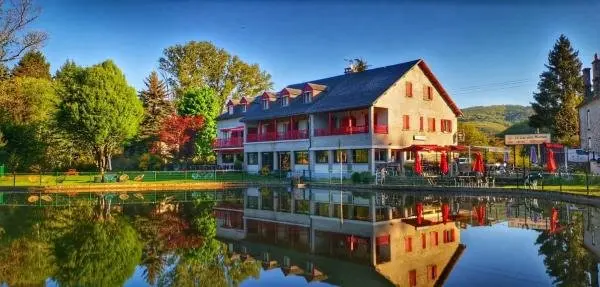 Le Lac Des Moines - Отель для отдыха и выходных — Condat