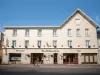 Les Ambassadeurs Hotel - Logis - Отель для отдыха и выходных — Souillac