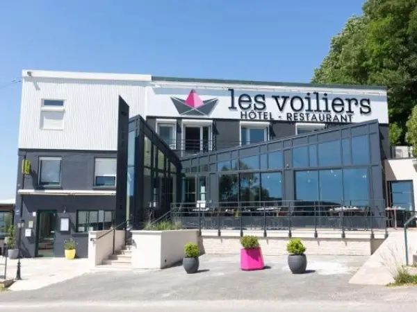 Logis Les Voiliers - 假期及周末酒店在Peigney