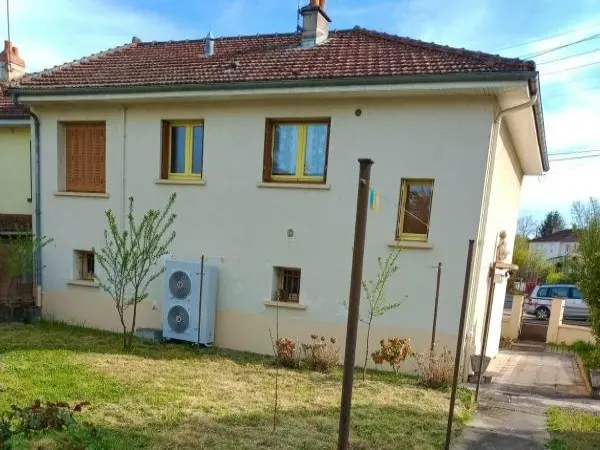 Maison de 3 chambres avec jardin clos et wifi a Montlucon - Hôtel vacances & week-end à Montluçon