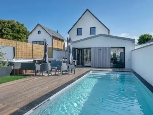 Maison moderne avec piscine et jacuzzi pour 15 personnes ! - Hotel Urlaub & Wochenende in Saint-Gildas-de-Rhuys