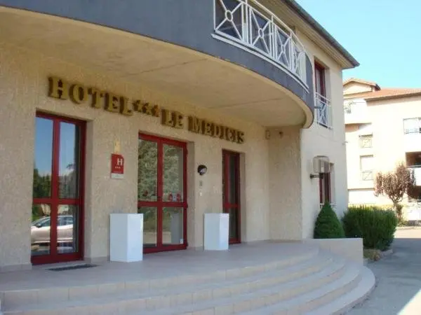 Le Médicis - Hotel de férias & final de semana em Roussillon