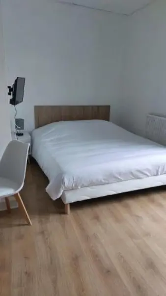 Quai 8 - Holiday & weekend hotel in Dinan