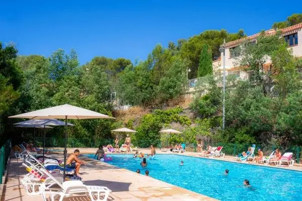 Résidence Goélia Les Jardins d'Azur - Hotel vacaciones y fines de semana en Saint-Raphaël