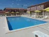 Residence de Tourisme la Provence - Hôtel vacances & week-end à Istres