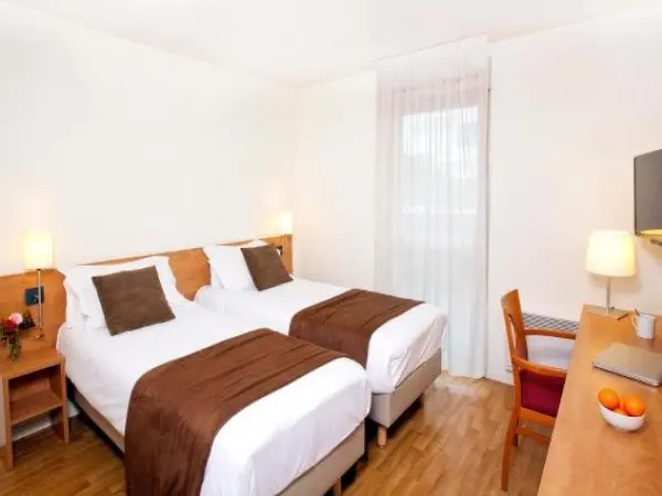 Séjours & Affaires Rennes Longs Champs - Holiday & weekend hotel in Rennes