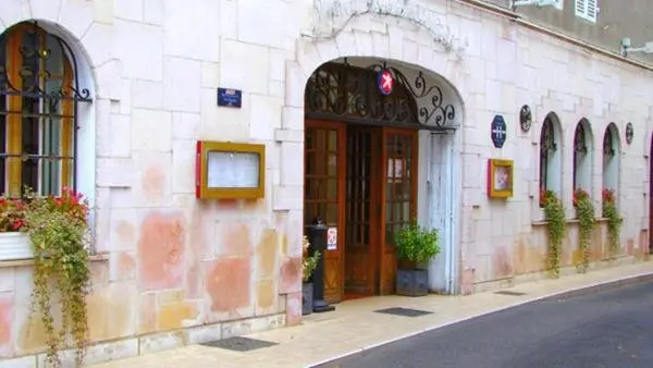The Originals Boutique, Hostellerie des Trois Pigeons, Paray-le-Monial (Inter-Hotel) - 假期及周末酒店在Paray-le-Monial