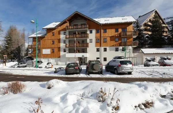Vacancéole - Au Coeur des Ours - Hotel Urlaub & Wochenende in Les Deux Alpes