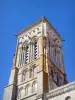 Везеле - Башня Святого Михаила базилики Святой Марии Магдалины
