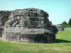 Галло-римский город Jublains - Археологические раскопки: стена галло-римской крепости