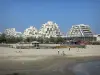 Гранд-Мотт - Здания и пляж морского курорта